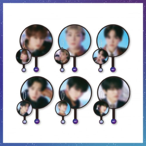 ONF ONF:MY IDENTITY POP UP TOKYO Image Picket en Image Keyring