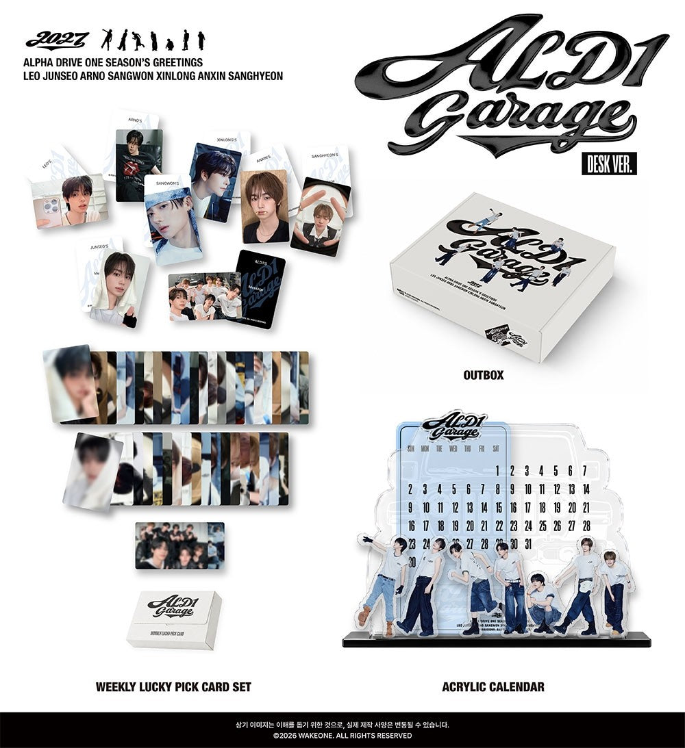 Inhoud van ALPHA DRIVE ONE 2027 Season's Greetings Desk Version